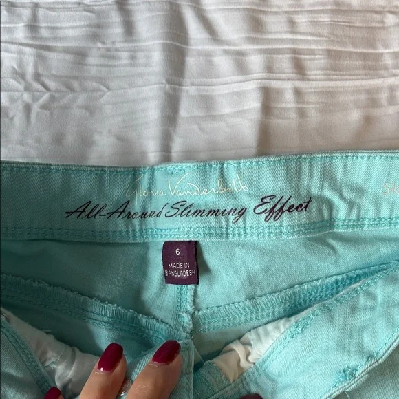 Gloria Vanderbilt Pastel Mint All-Around Slim Jeans - Picture 2 of 4